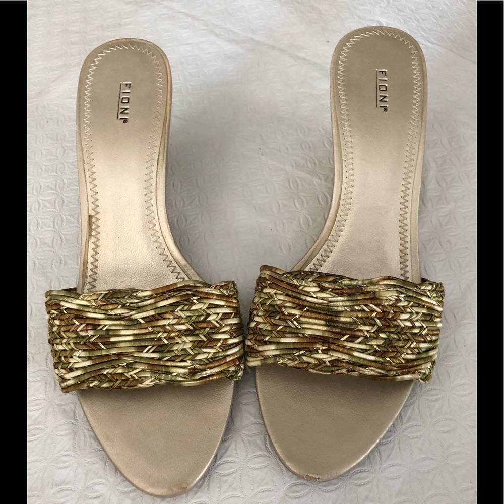 Fioni wedge Sandles